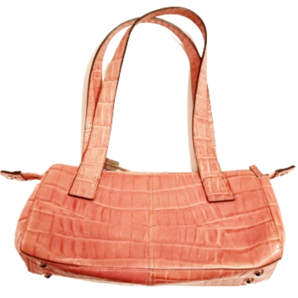 • Fossil Leather Zip Top Purse •